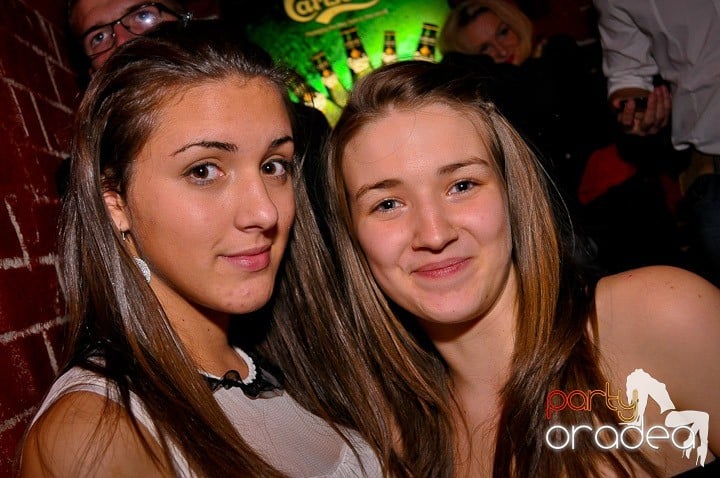 Atmosferă incendiară în Escape, 