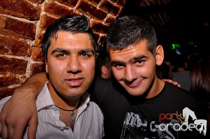 Atmosferă incendiară în Escape, 