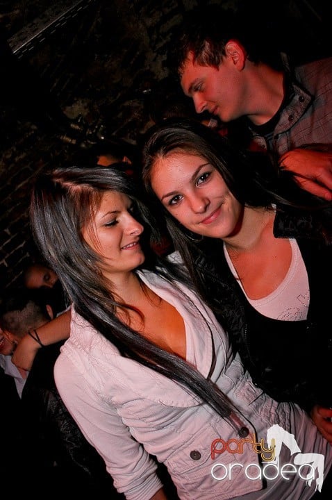 Atmosferă incendiară în Escape, 