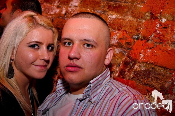 Atmosferă incendiară în Escape, 