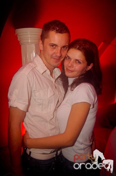 Atmosferă selectă în Club Atti's, 