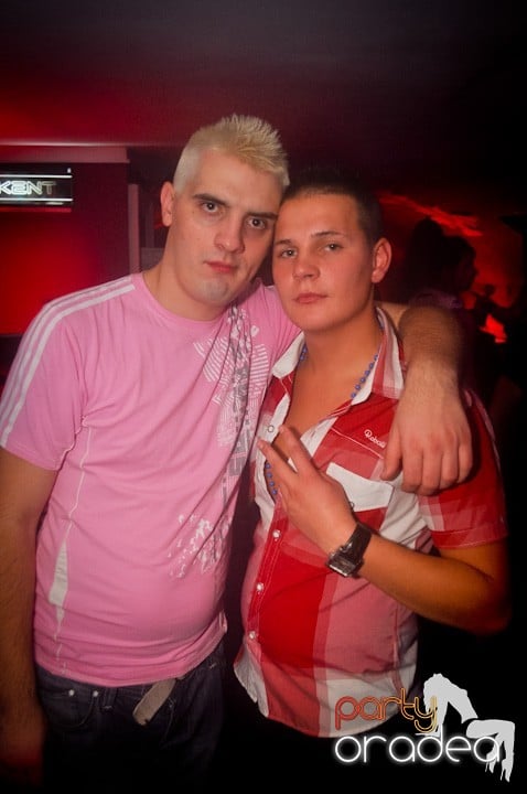 Atmosferă selectă în Club Atti's, 