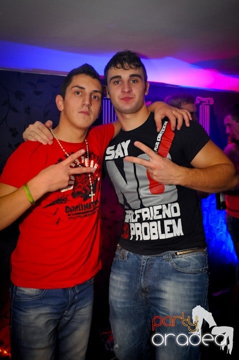 Atmosferă selectă în Club Atti's, 