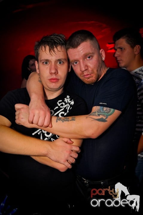 Atmosferă selectă în Club Atti's, 