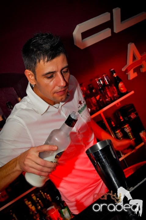 Atmosferă selectă în Club Atti's, 