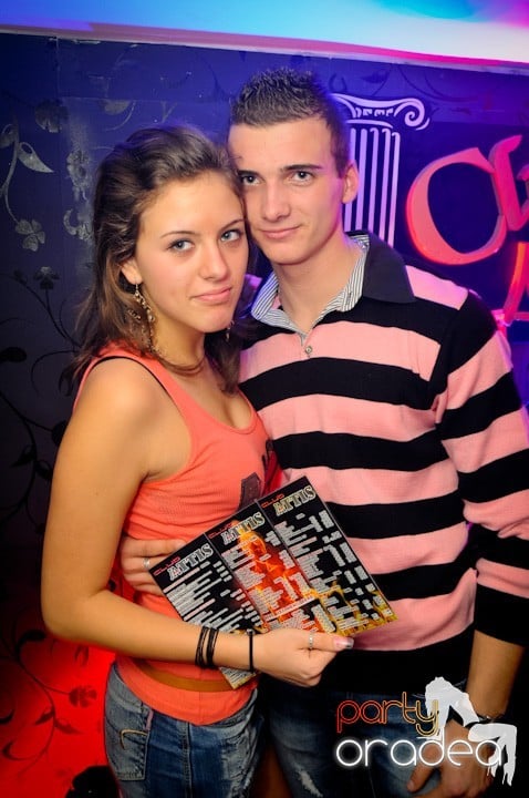 Atmosferă selectă în Club Atti's, 