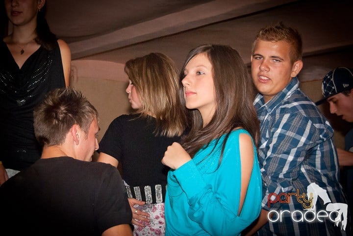 Bacardi Party în Seven, 