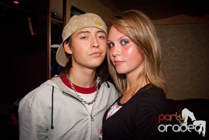 Bacardi Party în Seven, 