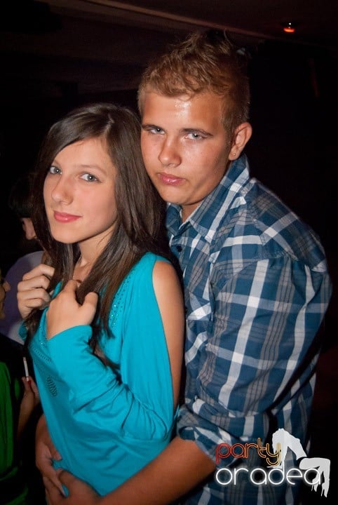 Bacardi Party în Seven, 