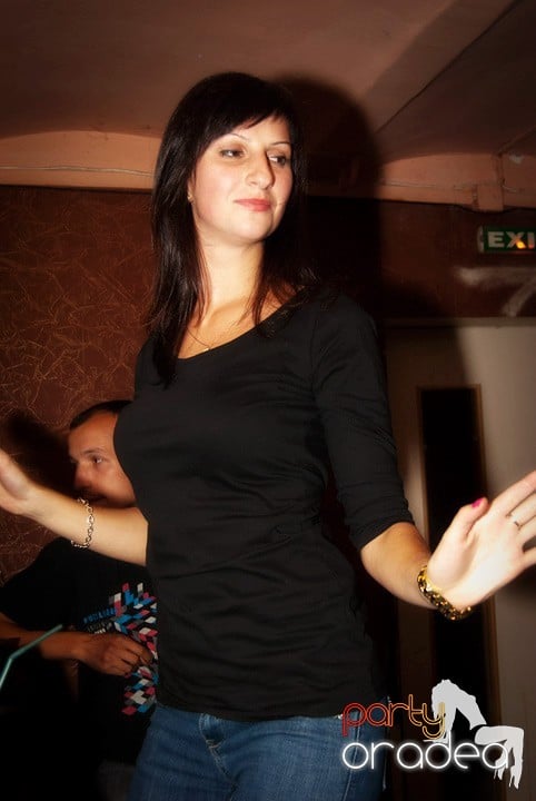 Bacardi Party în Seven, 