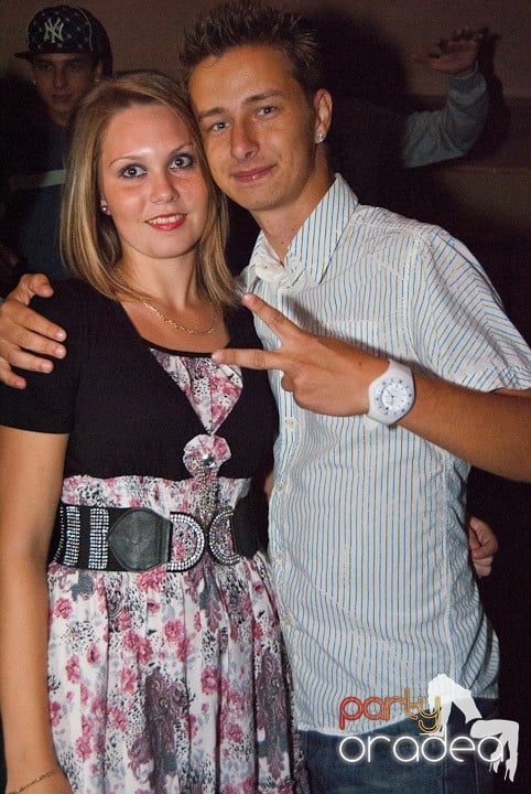 Bacardi Party în Seven, 