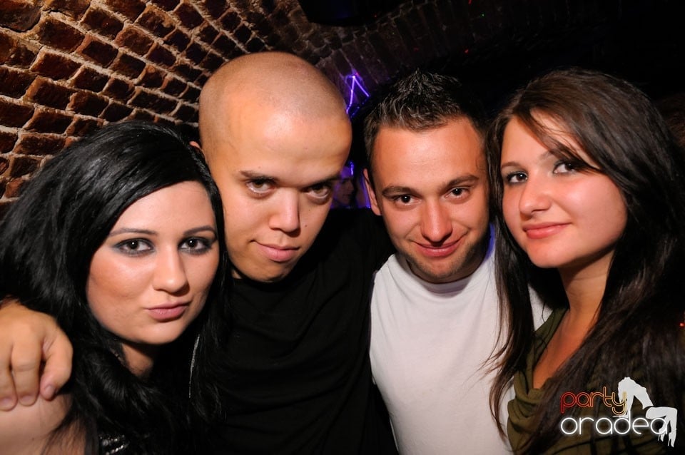 Back 2 Back - Caveman vs. Prody, 