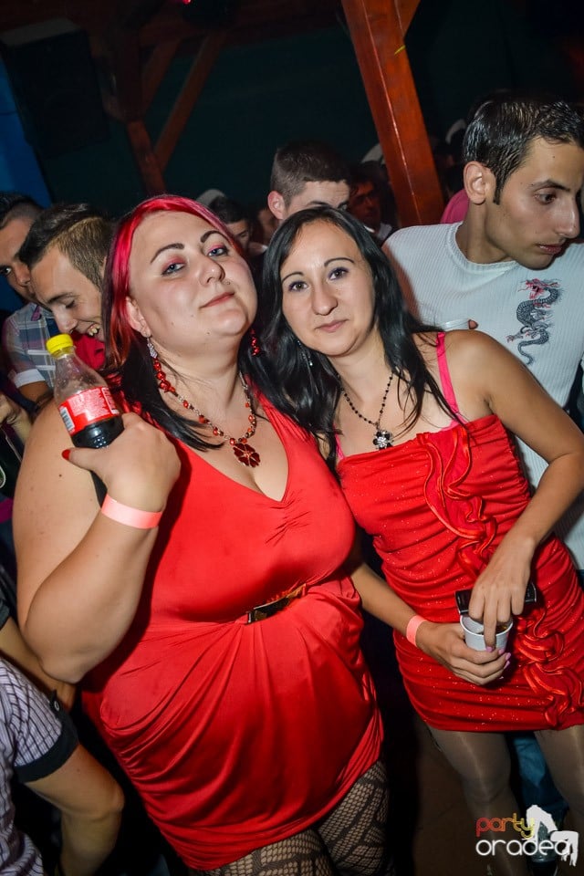 Back 2 school party, 