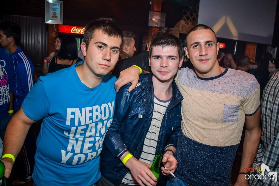 Back 2 school party, 