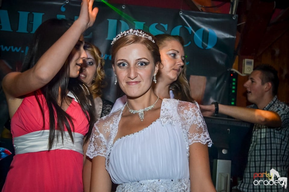 Back 2 school party, 