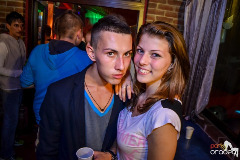 Back 2 school party, 