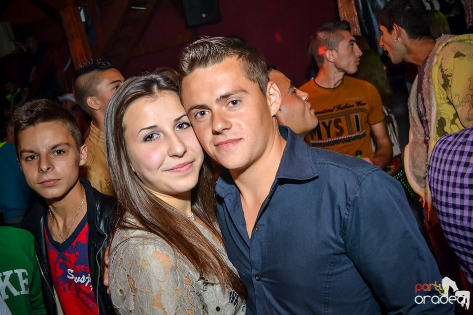 Back 2 school party, 