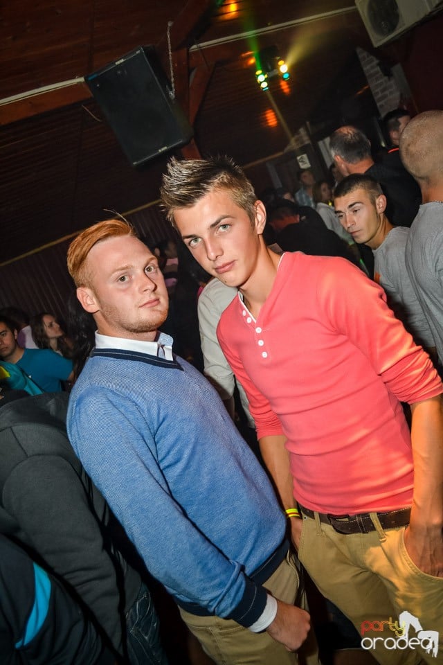 Back 2 school party, 