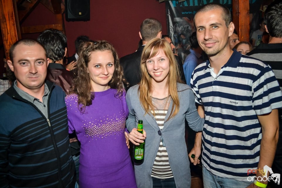 Back 2 school party, 