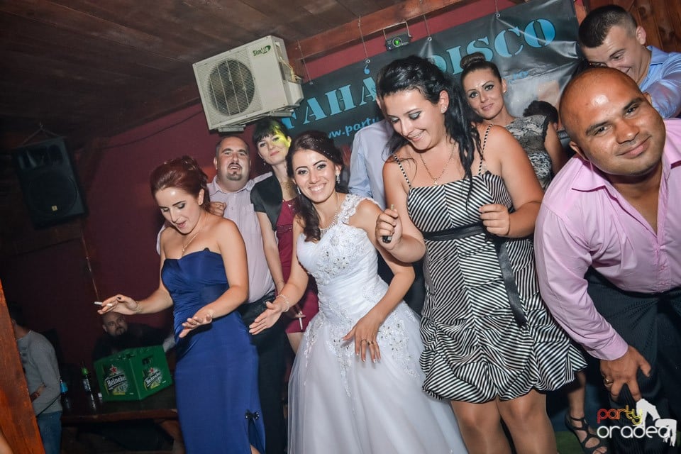 Back 2 school party, 