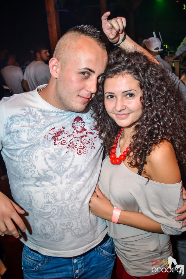 Back 2 school party, 