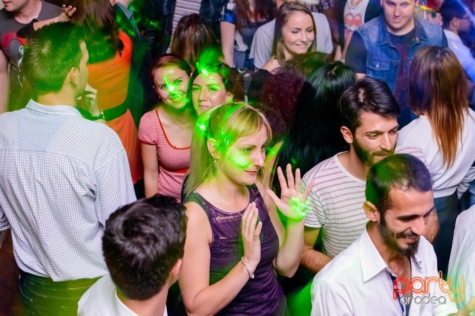 Back To College Party, 