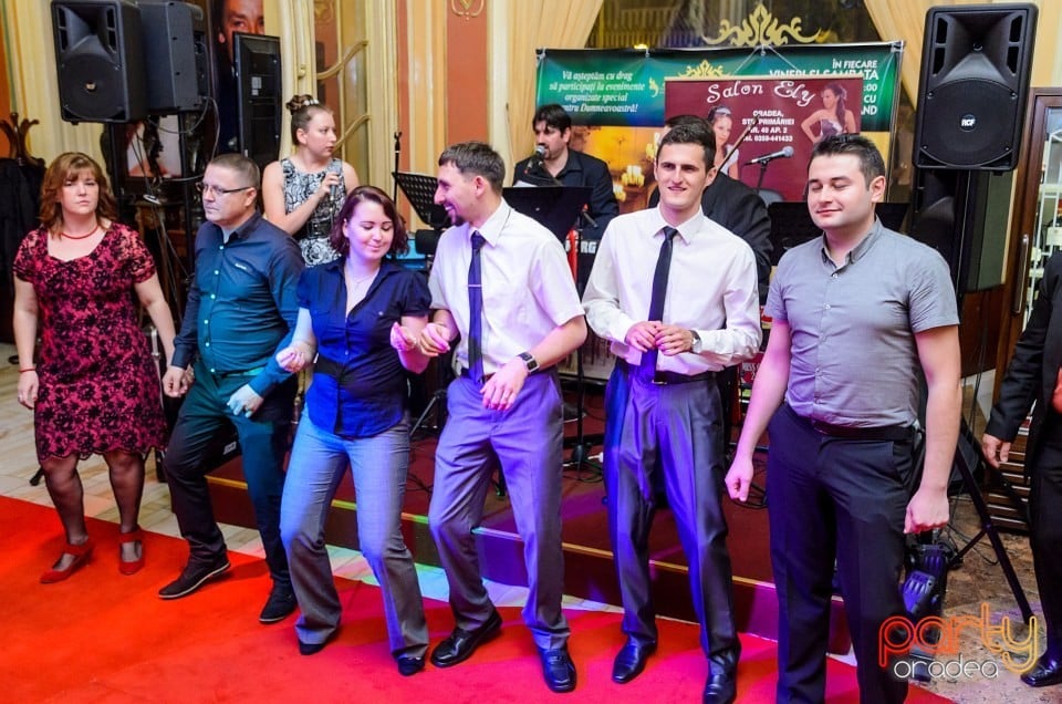 Bal de tineret, Butoiul de Aur