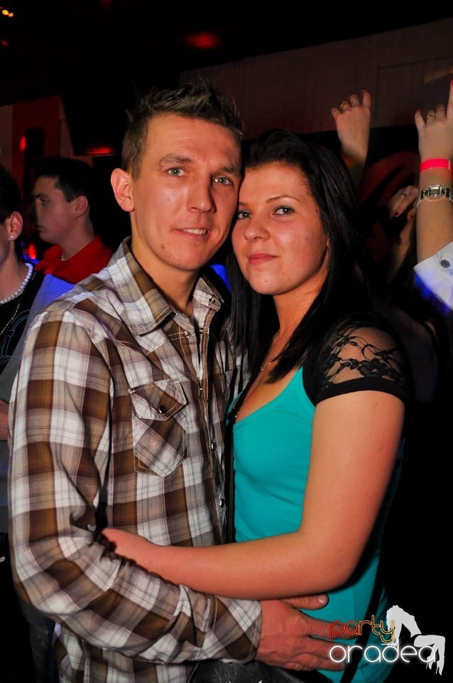 Bal mascat în discoteca Faház, 