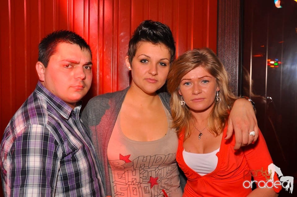 Bal mascat în discoteca Faház, 