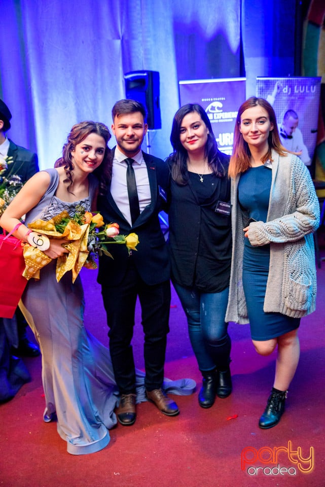 Balul Bobocilor a Facultății de Medicină și Farmacie,