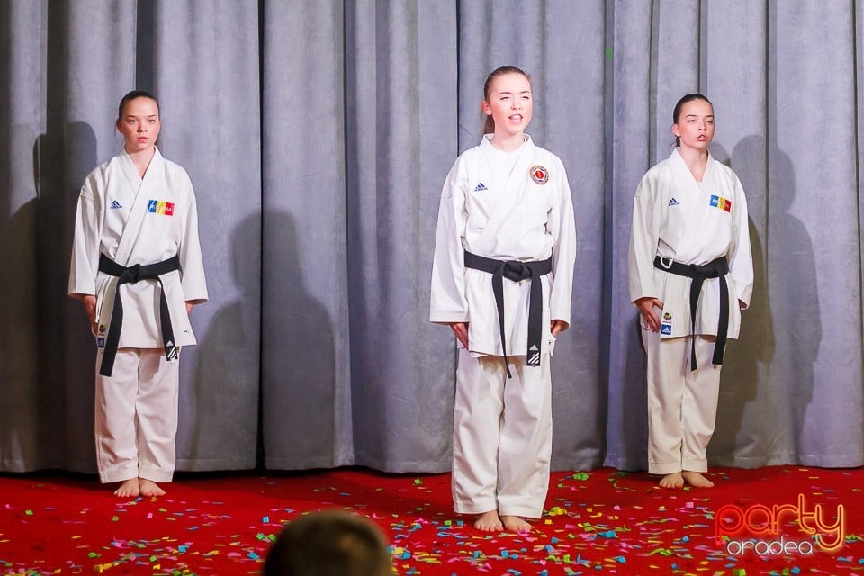 Balul Bobocilor - O. Ghibu, 