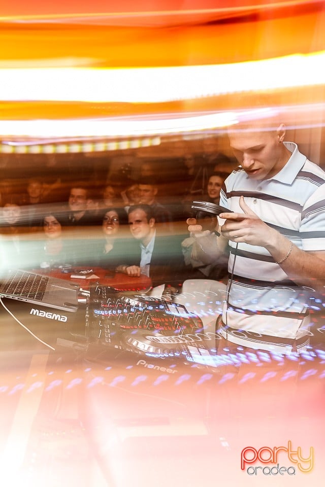 Balul Bobocilor - O. Ghibu, 