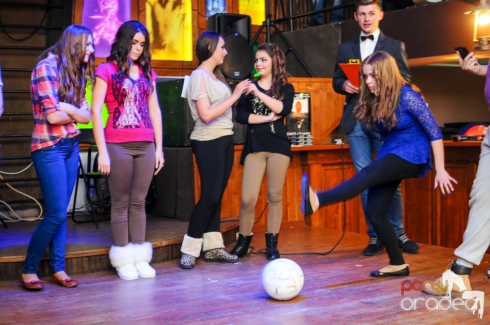 Balul Bobocilor Grupul Scolar Transilvania,