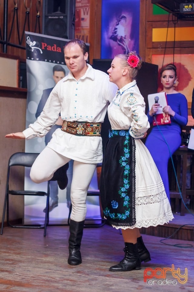 Balul Bobocilor Grupului Şcolar Transilvania,