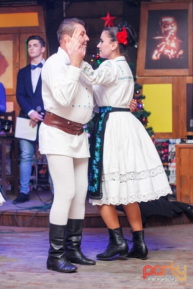 Balul Bobocilor Grupului Şcolar Transilvania,
