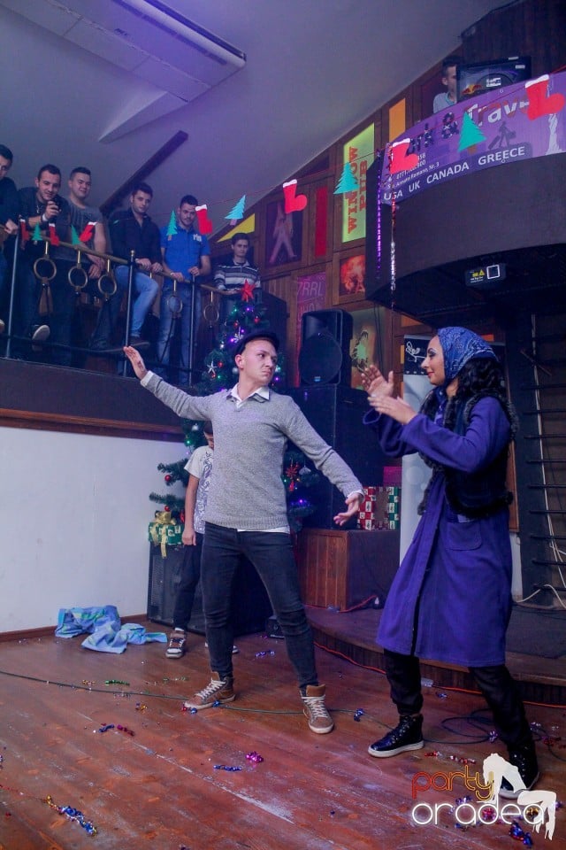 Balul Bobocilor IRISPSC 2013,