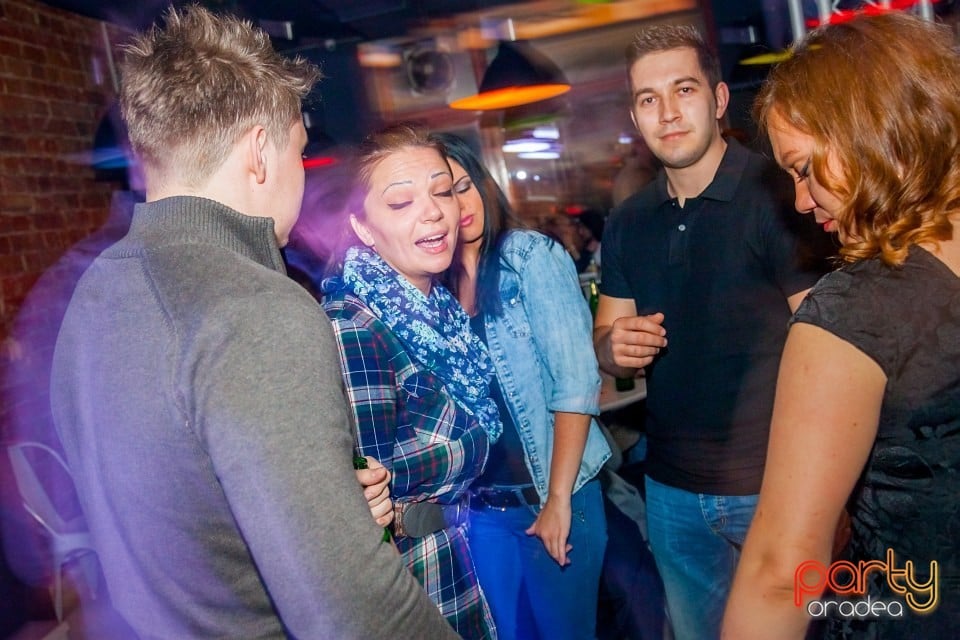 Bass Cocktail, Juice