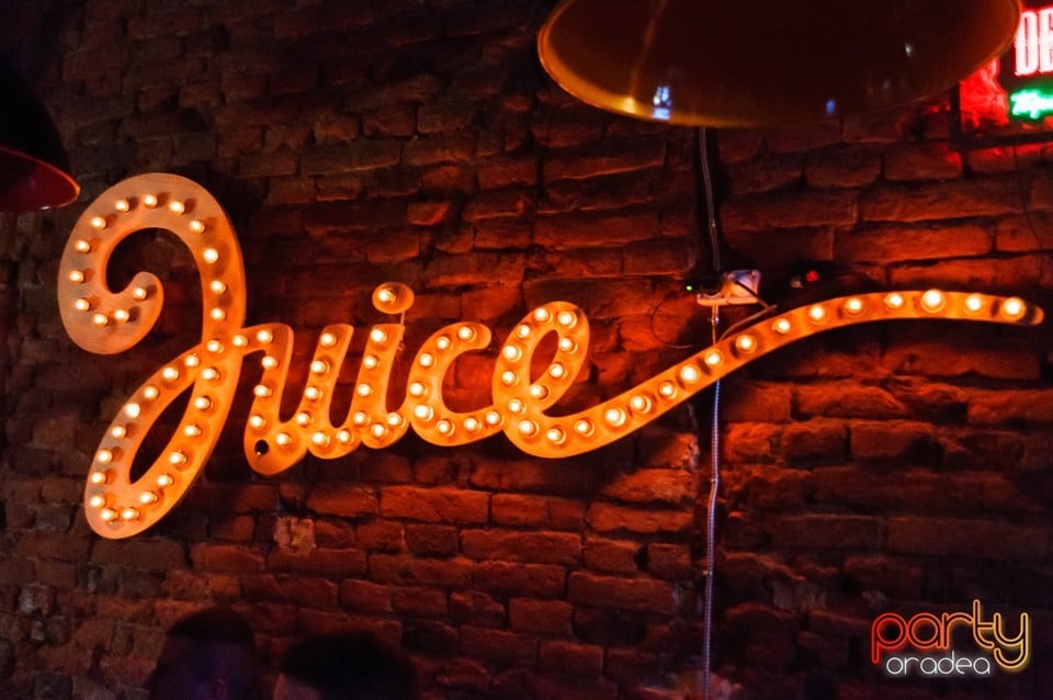 Bass Cocktail, Juice