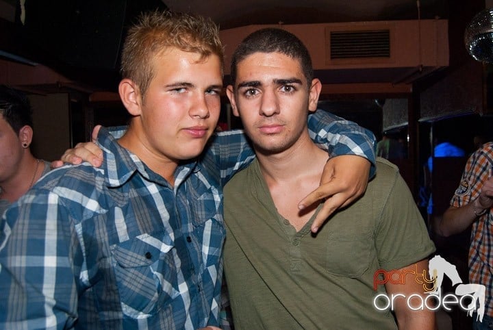 Beer Fest în Club Seven, 