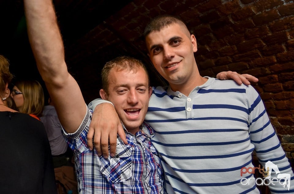 Beer Night Party în Club Escape, 