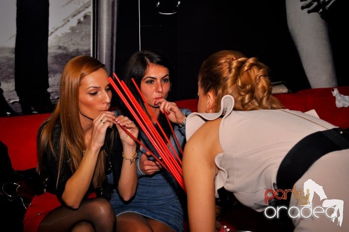 Birthday Party în Lounge, The Lounge