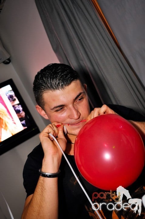 Birthday Party în Lounge, The Lounge