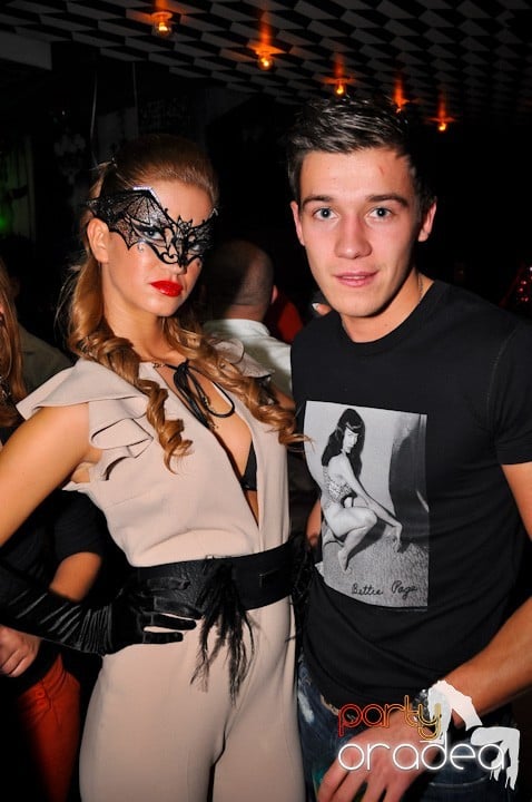 Birthday Party în Lounge, The Lounge