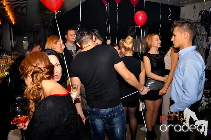 Birthday Party în Lounge, The Lounge