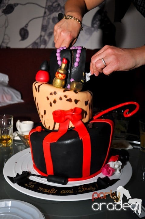 Birthday Party în Lounge, The Lounge