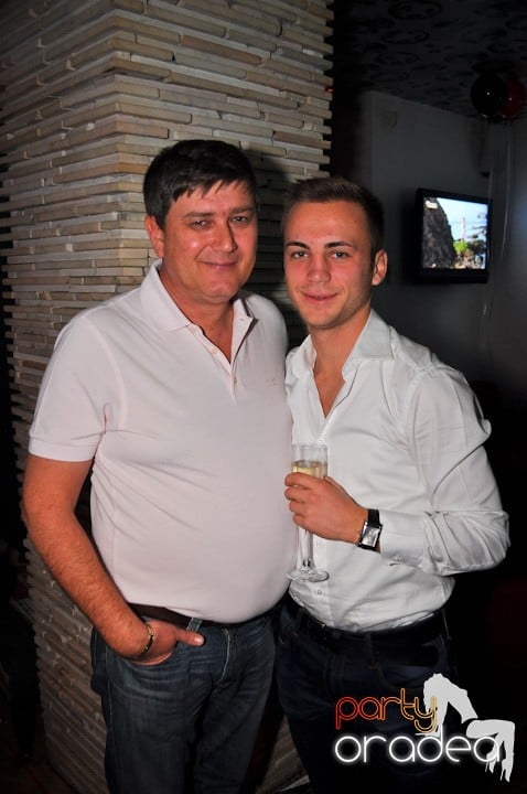 Birthday Party în Lounge, The Lounge