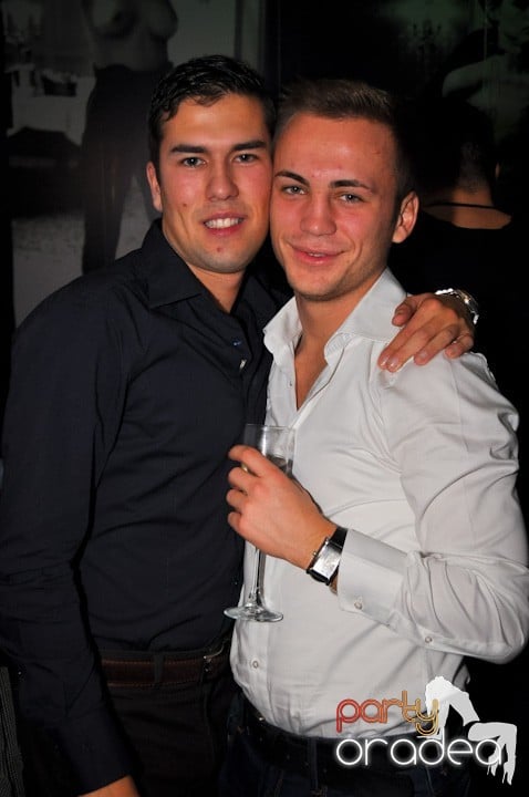 Birthday Party în Lounge, The Lounge