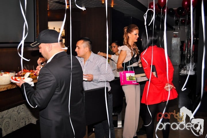 Birthday Party în Lounge, The Lounge