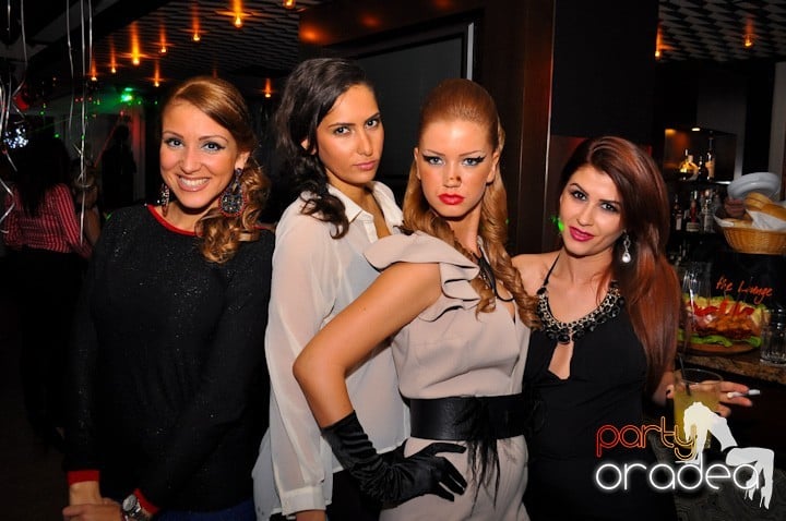 Birthday Party în Lounge, The Lounge