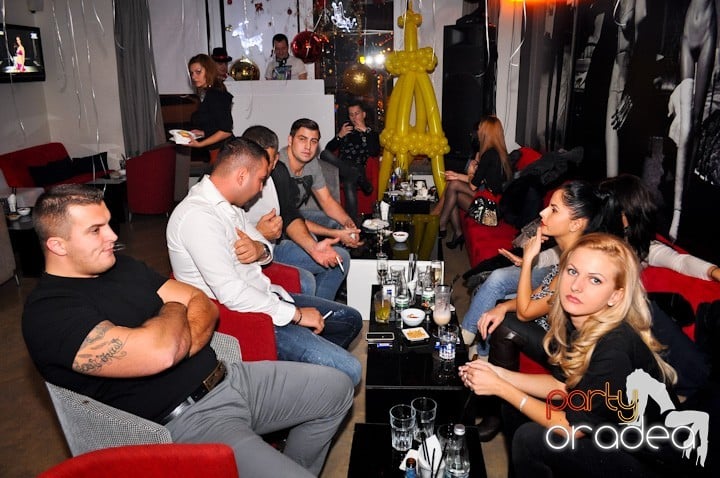 Birthday Party în Lounge, The Lounge